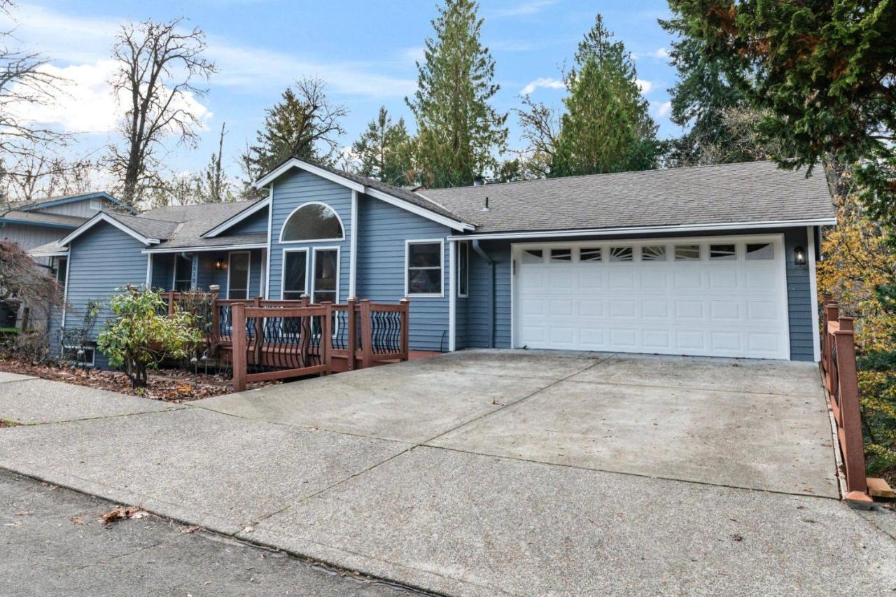 Tanner Basin Retreat Villa West Linn Bagian luar foto